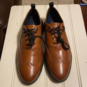 New. Never worn. Cole haan 3 0 Grand dress shoes. Very lite and comfortable.